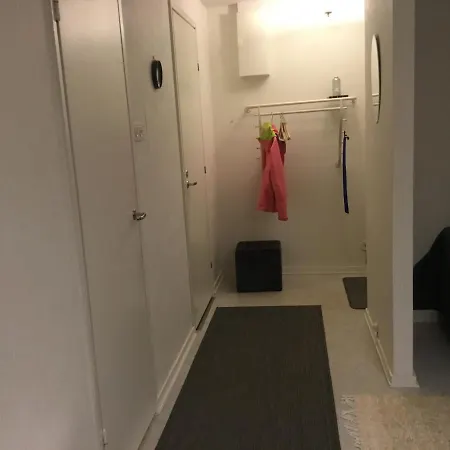 Yksio Uudenmaankatu Хювинкяя